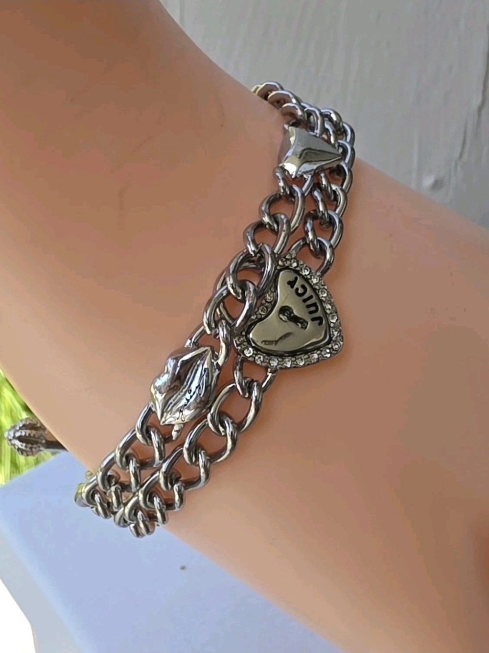 Vintage Juicy Couture Silver Tone Double Chain Multi Charm Heart Bracelet 7"Vi